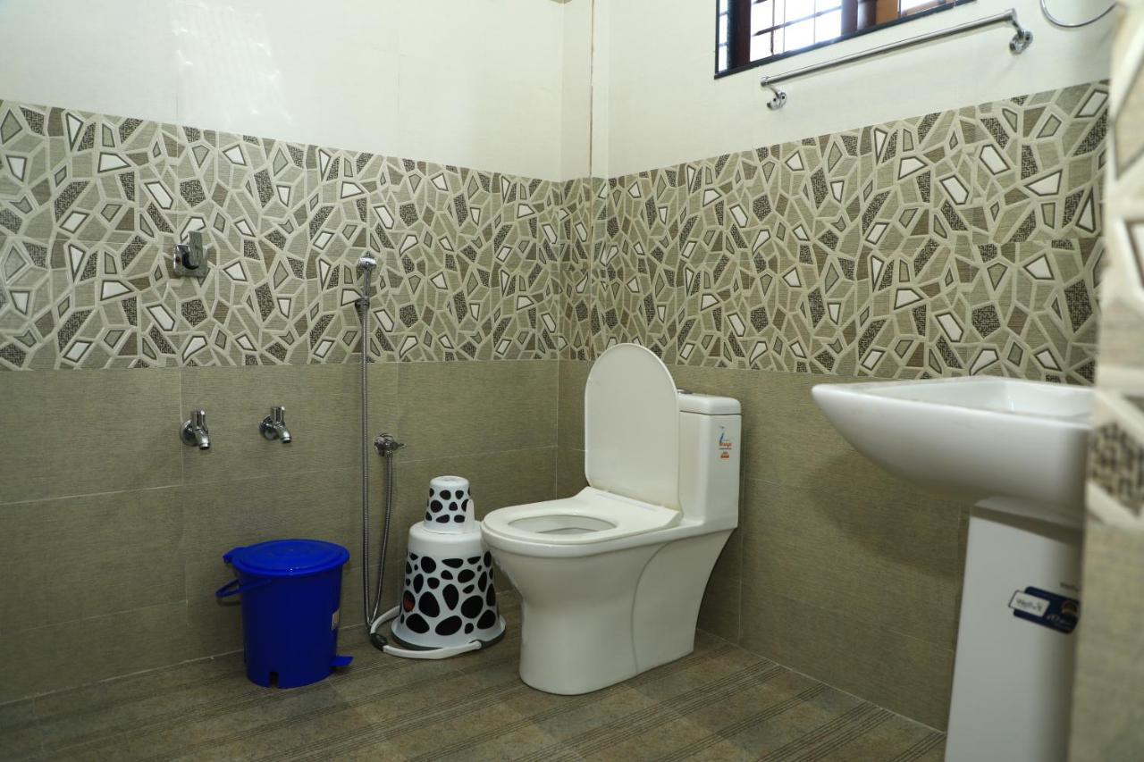 Water Gate Tourist Home And Resorts Mundrothuruth Extérieur photo